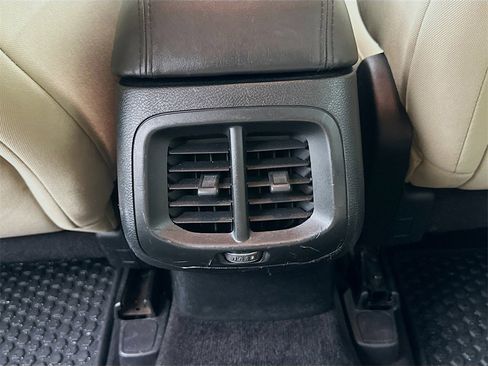 Used 2016 Jeep Cherokee Sport w/ Cold Weather Group image 26