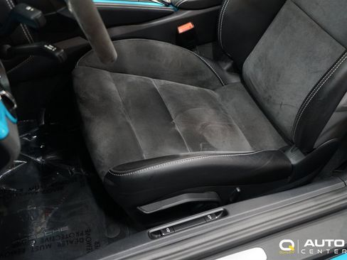 Used 2020 Porsche 718 Boxster Spyder image 19