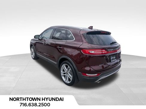 Used 2018 Lincoln MKC Reserve w/ Lincoln MKC Climate Package AWD/4WD image 3