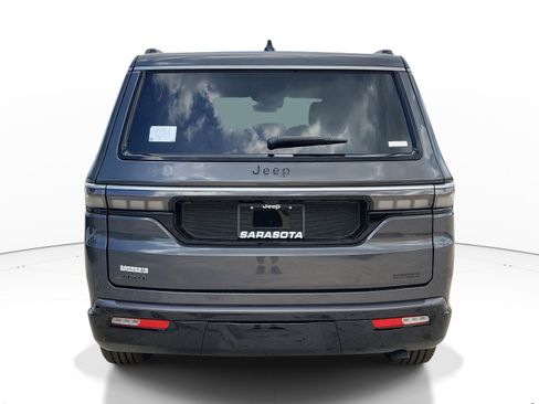 New 2026 Jeep Grand Wagoneer 4WD image 5