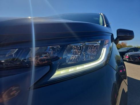 Certified 2025 Toyota Sienna XSE image 33