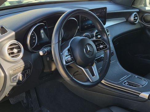 Used 2022 Mercedes-Benz GLC 300 image 23
