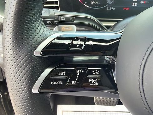 Used 2025 Mercedes-Benz GLS 450 4MATIC image 39