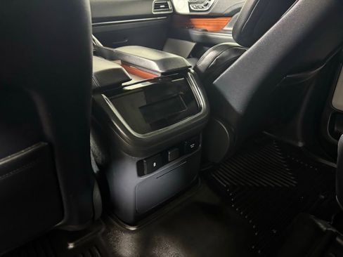 Used 2023 Lincoln Navigator L Reserve AWD/4WD image 57