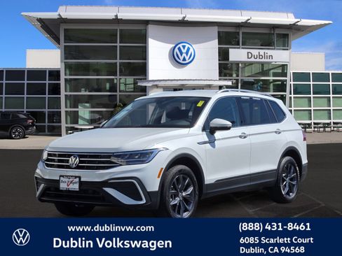 Certified 2023 Volkswagen Tiguan SE FWD image 8