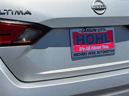 Used 2024 Nissan Altima 2.5 SR FWD image 28