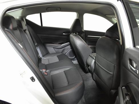 Certified 2025 Nissan Altima 2.5 SR image 32