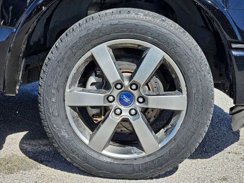 Used 2016 Ford F150 XLT w/ Equipment Group 302A Luxury image 13