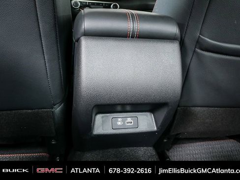 Used 2023 Nissan Altima 2.5 SR w/ SR Premium Package image 20