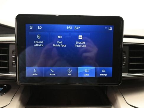 Used 2023 Ford Explorer XLT w/ Equipment Group 202A AWD/4WD image 16