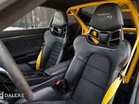 Used 2018 Porsche 911 GT2 RS RWD image 33