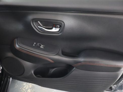 Used 2024 Honda HR-V Sport image 12