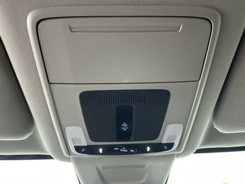 Used 2024 Honda CR-V EX-L image 24