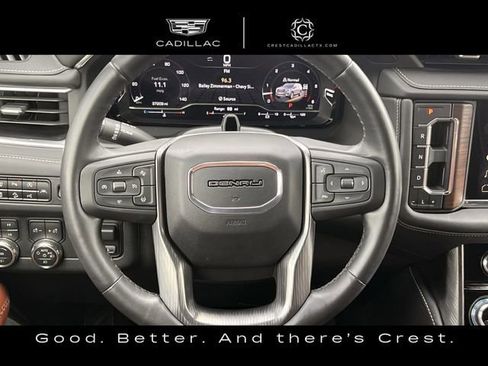 Used 2023 GMC Yukon XL Denali Ultimate AWD/4WD image 11