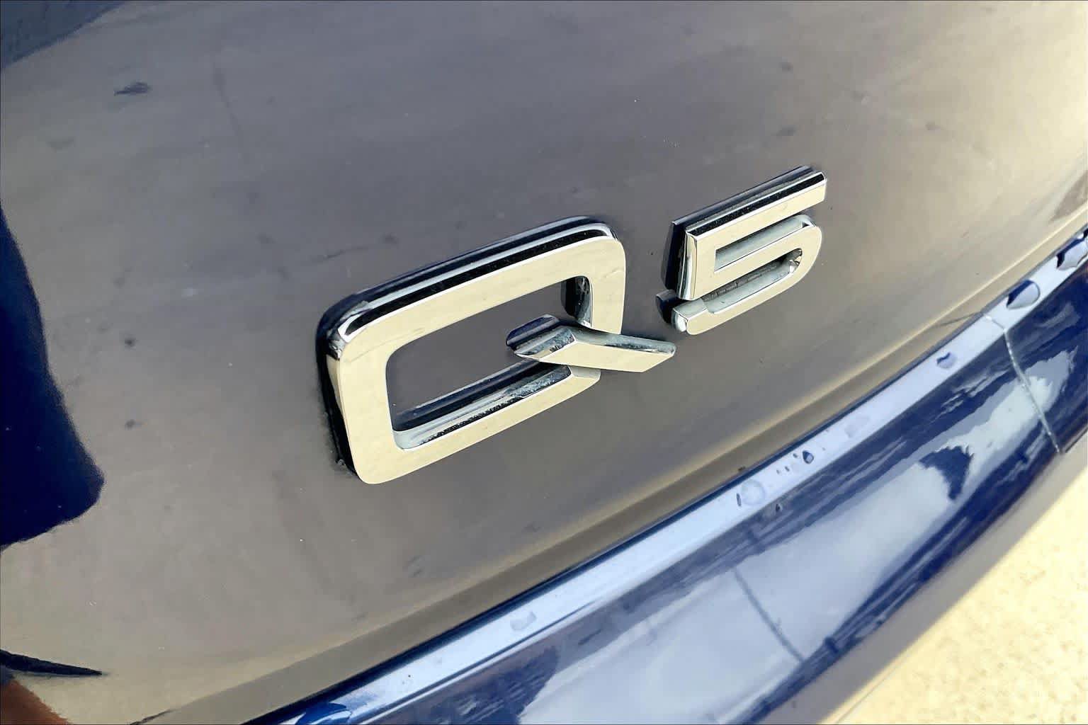 Used 2022 Audi Q5 2.0T Premium w/ Convenience Package AWD/4WD image 30
