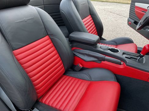 Used 2002 Ford Thunderbird RWD image 7