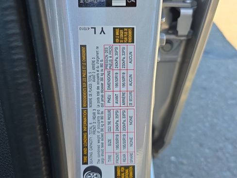 Used 2025 Toyota Prius Plug-In Hybrid w/ Limited Premium Package FWD image 22