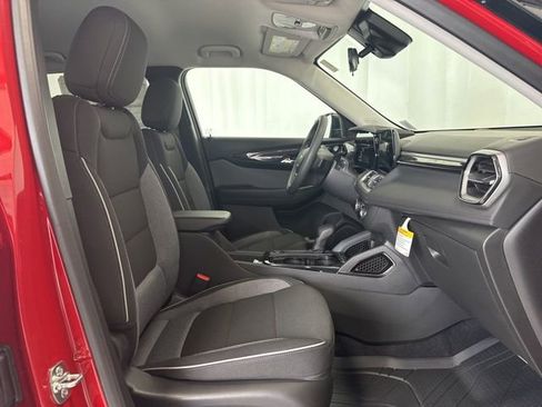 Used 2026 Chevrolet TrailBlazer LS w/ LS Convenience Package AWD/4WD image 17