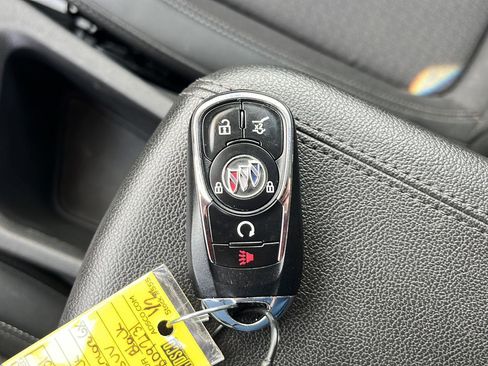 Used 2023 Buick Encore GX Select w/ Experience Buick Package FWD image 32