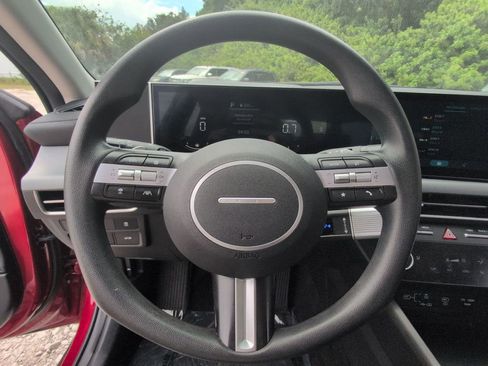 Used 2025 Hyundai Sonata SEL FWD image 22