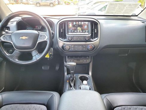 Used 2016 Chevrolet Colorado Z71 RWD image 9