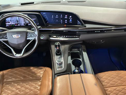 Used 2022 Cadillac Escalade Sport RWD image 27