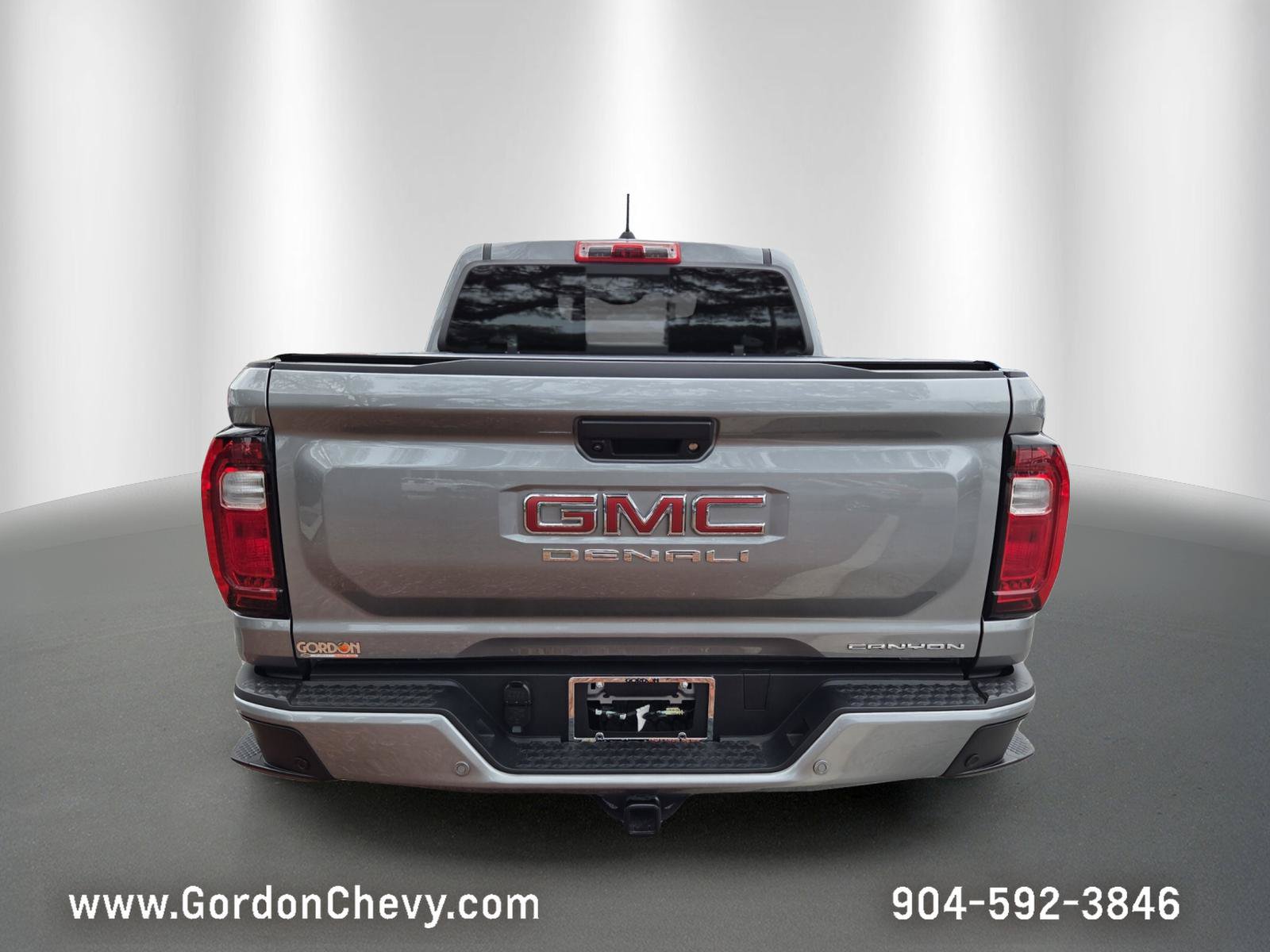 Used 2026 GMC Canyon Denali AWD/4WD image 4