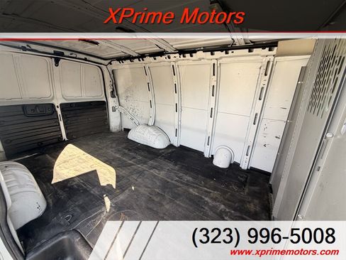 Used 2019 Chevrolet Express 2500 w/ Driver Convenience Package RWD image 23