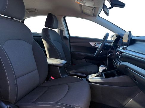 Certified 2023 Kia Forte LXS image 15