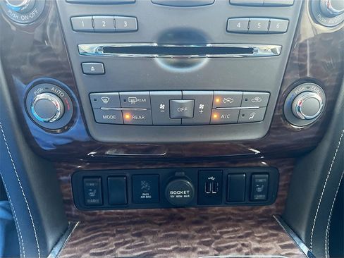 Used 2019 Nissan Armada SL w/ Premium Package image 16