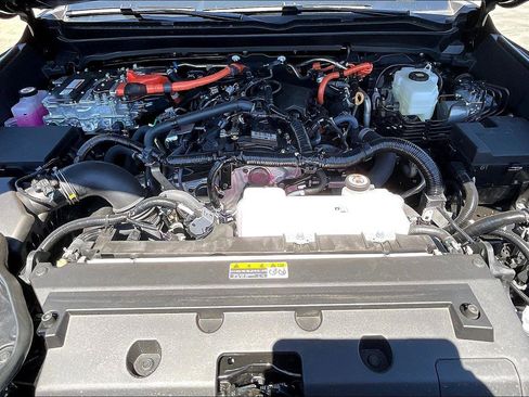 New 2025 Toyota Tacoma TRD Off-Road image 10