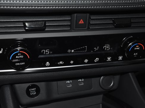 New 2026 Nissan Rogue SV AWD/4WD image 10