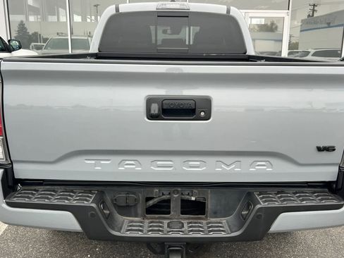 Certified 2020 Toyota Tacoma TRD Sport image 16