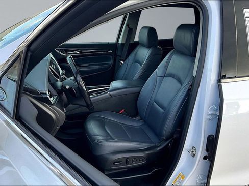 Used 2021 Buick Enclave Premium w/ Sun and Sites Package FWD image 22
