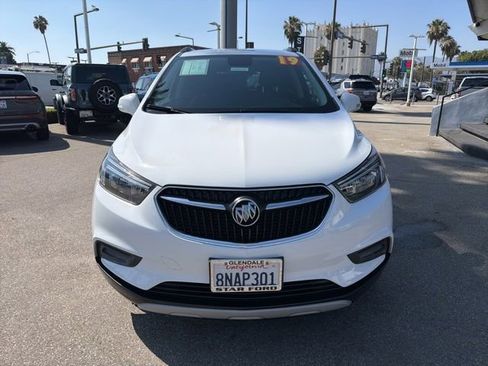 Used 2019 Buick Encore Preferred FWD image 2