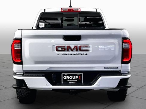 Used 2024 GMC Canyon Elevation w/ Convenience Package RWD image 10