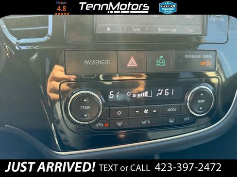 Used 2014 Mitsubishi Outlander SE AWD/4WD image 19