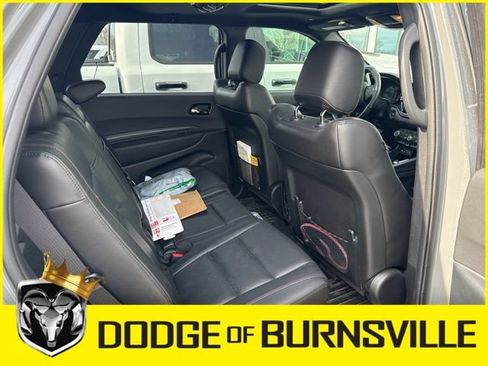 Used 2022 Dodge Durango R/T w/ Blacktop Package AWD/4WD image 4