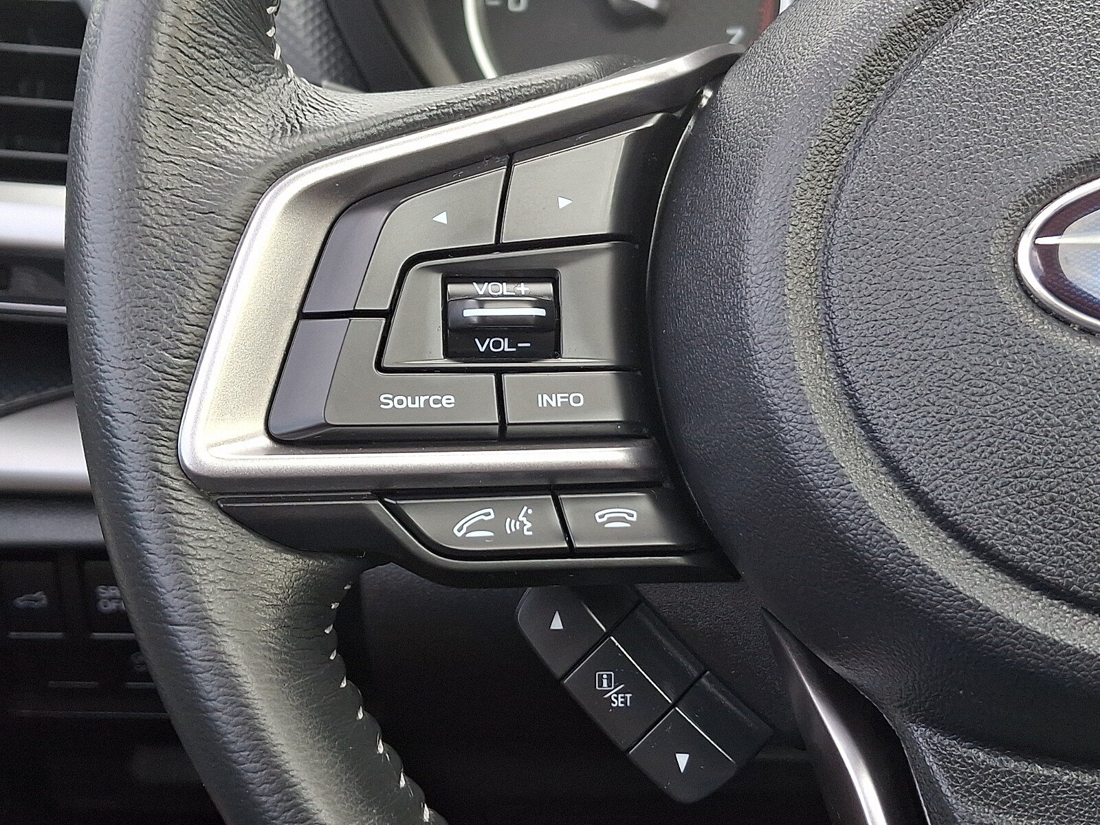 Used 2021 Subaru Forester Premium AWD/4WD image 22