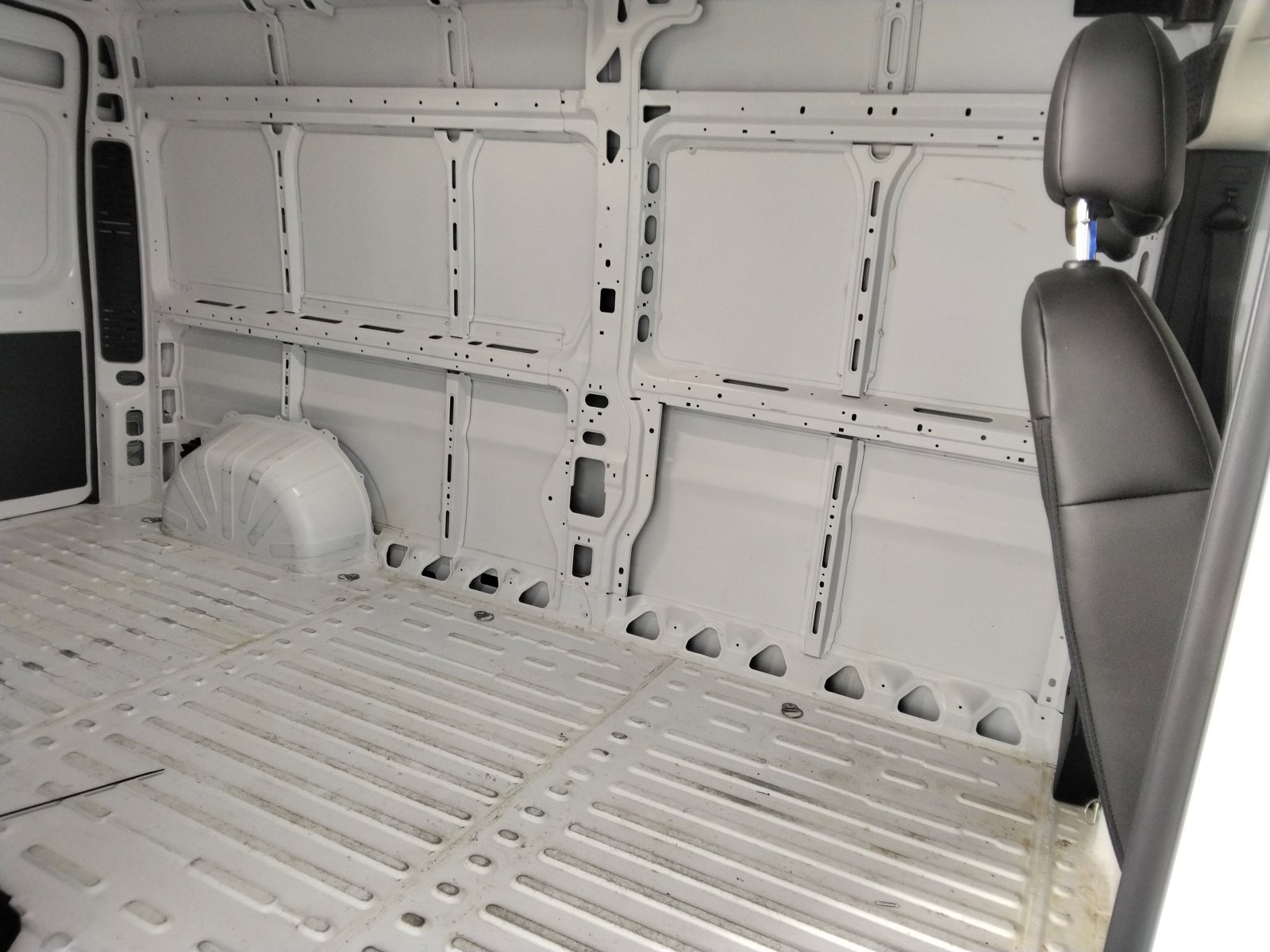 Used 2026 RAM ProMaster 2500 w/ Convenience Group FWD image 27