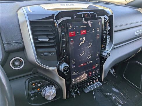 Used 2019 RAM 3500 Laramie AWD/4WD image 11