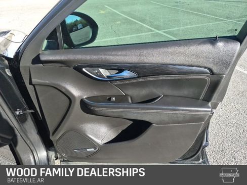 Used 2022 Buick Envision Essence w/ Technology Package II image 29