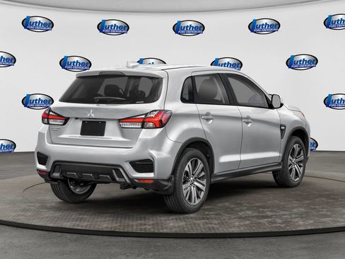 Used 2025 Mitsubishi Outlander Sport AWD image 2