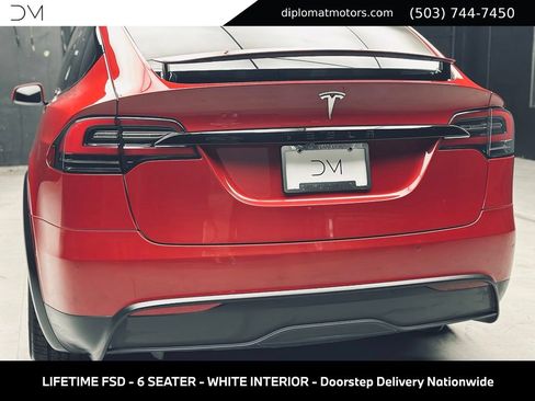 Used 2022 Tesla Model X Plaid AWD/4WD image 16