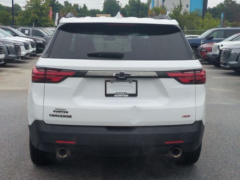 Used 2022 Chevrolet Traverse RS FWD image 5