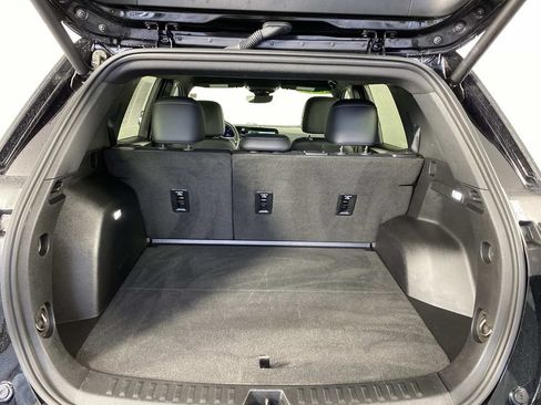 Used 2025 Chevrolet Equinox LT w/ Convenience Package II AWD/4WD image 8