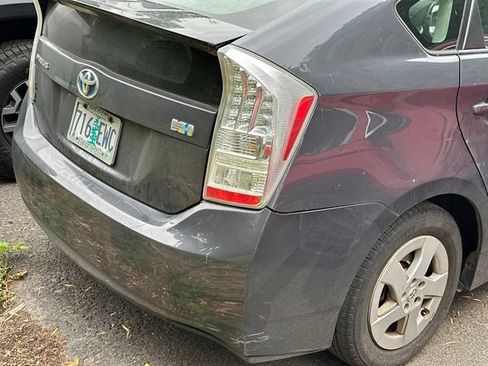 Used 2010 Toyota Prius Five FWD image 4