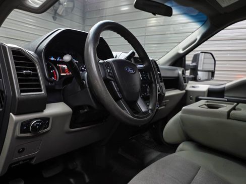 Used 2022 Ford F350 XL w/ STX Appearance Package AWD/4WD image 14