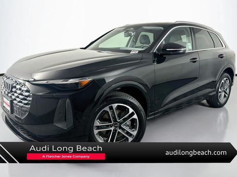 Used 2026 Audi Q5 Premium AWD/4WD image 1