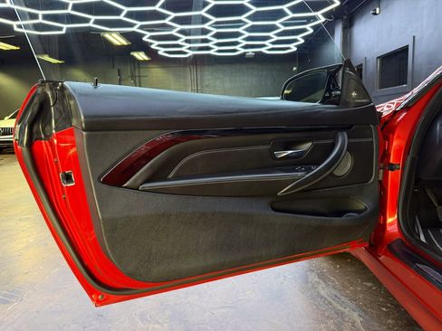 Used 2015 BMW M4 Coupe RWD image 12